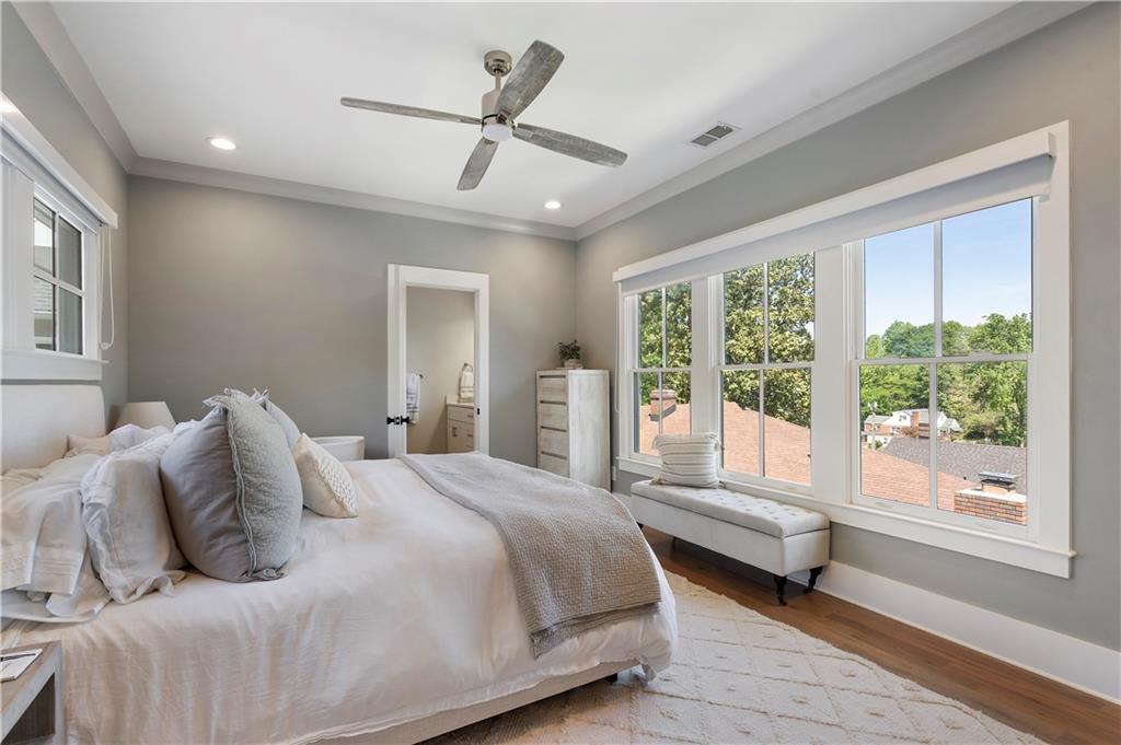 1053 Atlantic Drive NW Unit B