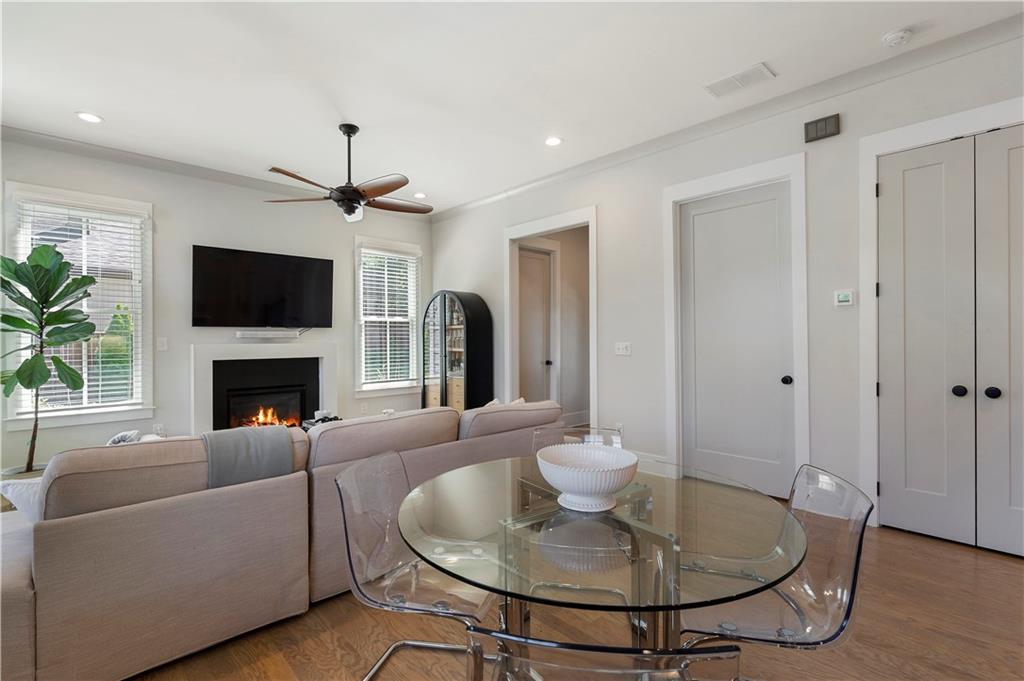 1053 Atlantic Drive NW Unit B