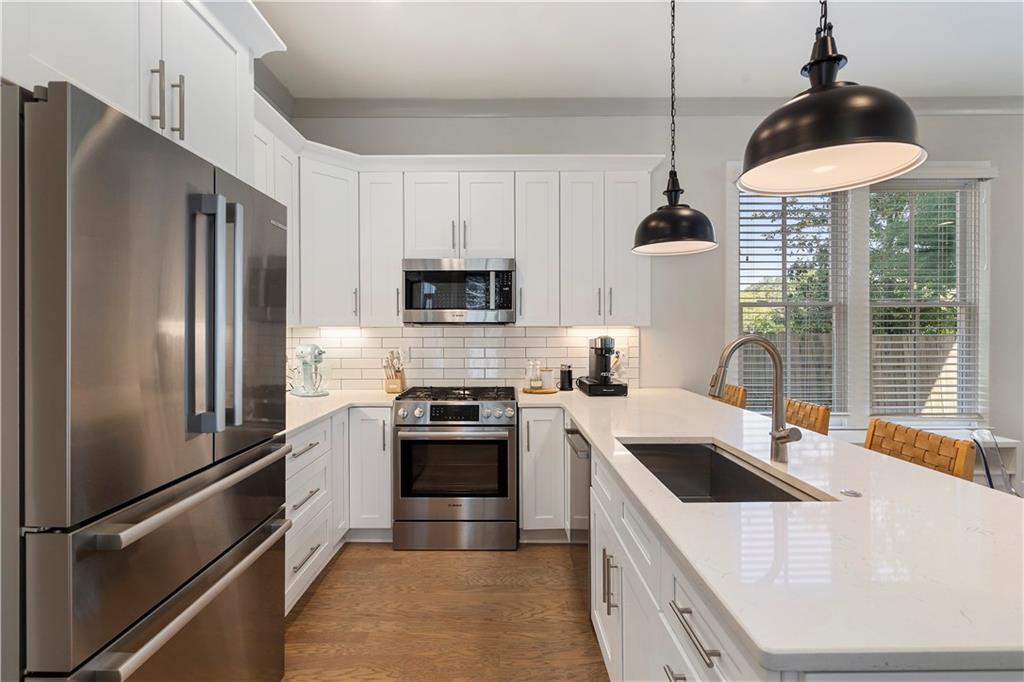 1053 Atlantic Drive NW Unit B