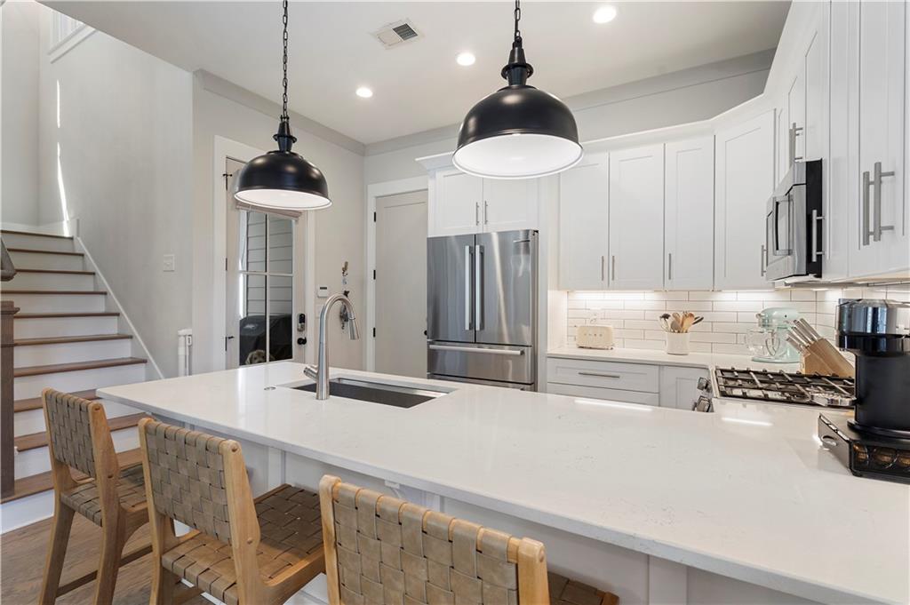 1053 Atlantic Drive NW Unit B