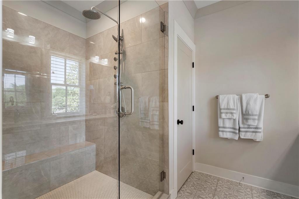 1053 Atlantic Drive NW Unit B