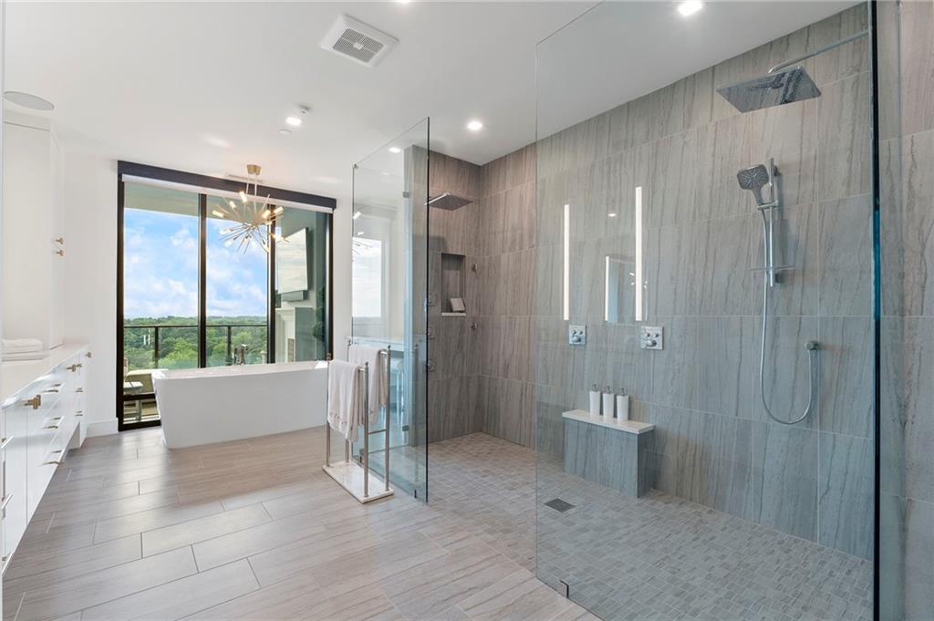 2520 Peachtree Road NW Unit 1603