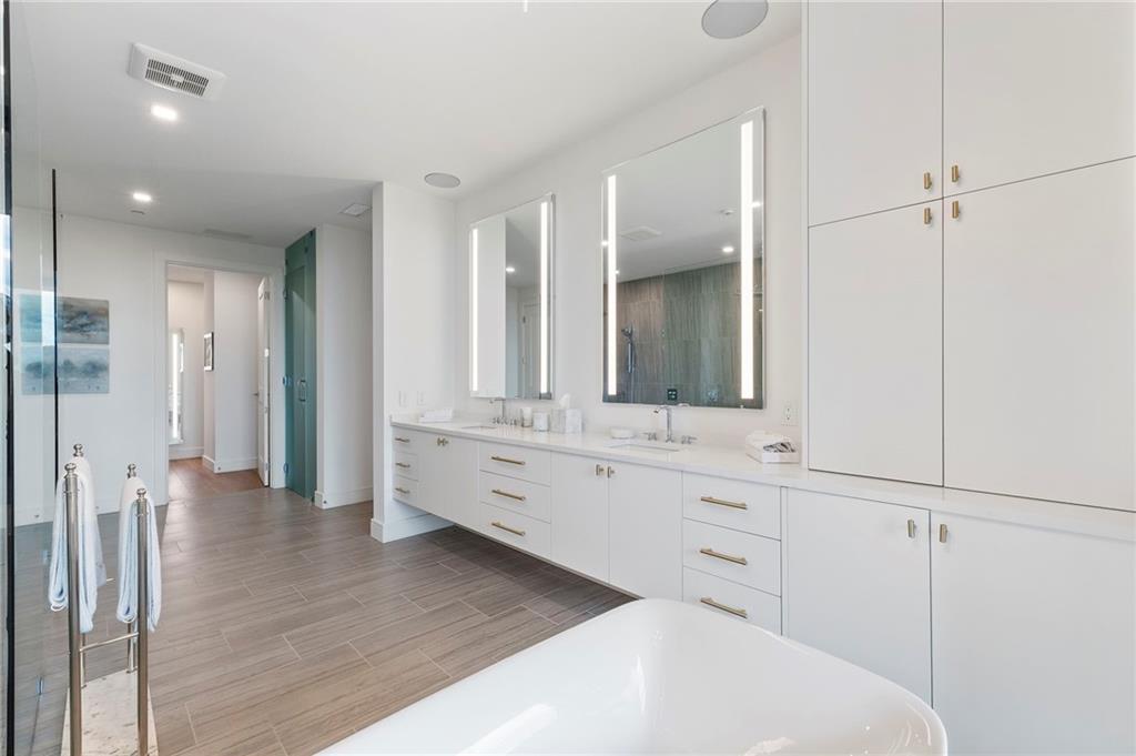 2520 Peachtree Road NW Unit 1603
