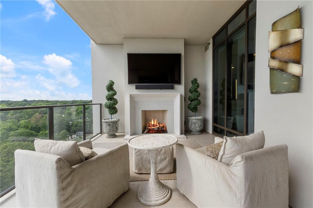2520 Peachtree Road NW Unit 1603