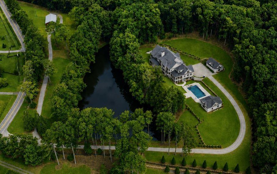 13675 Freemanville Road