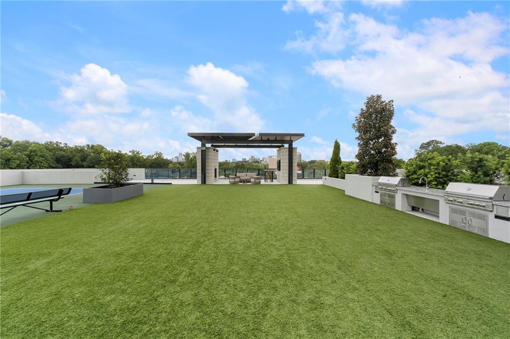 2425 Peachtree Road NE Unit 511