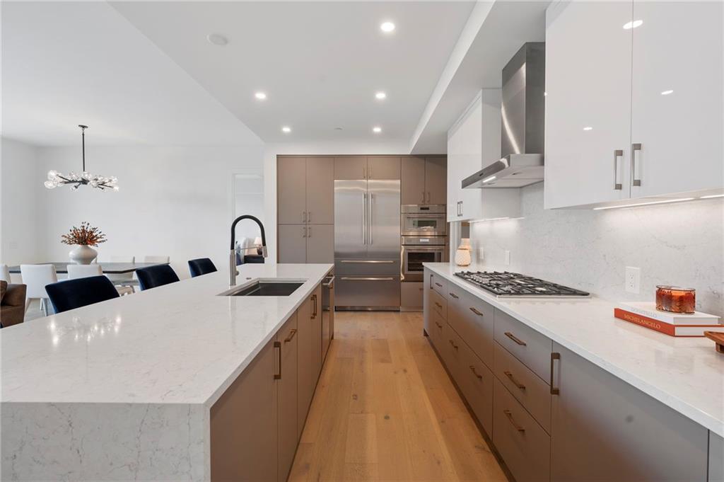 2425 Peachtree Road NE Unit 511
