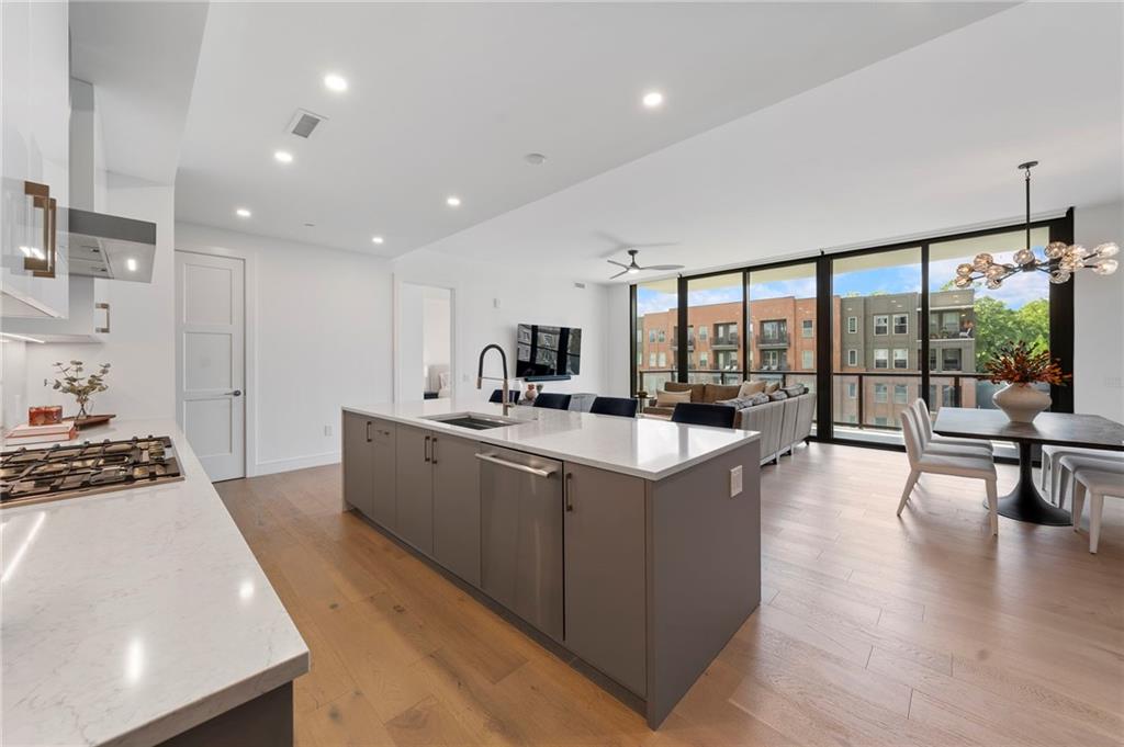 2425 Peachtree Road NE Unit 511