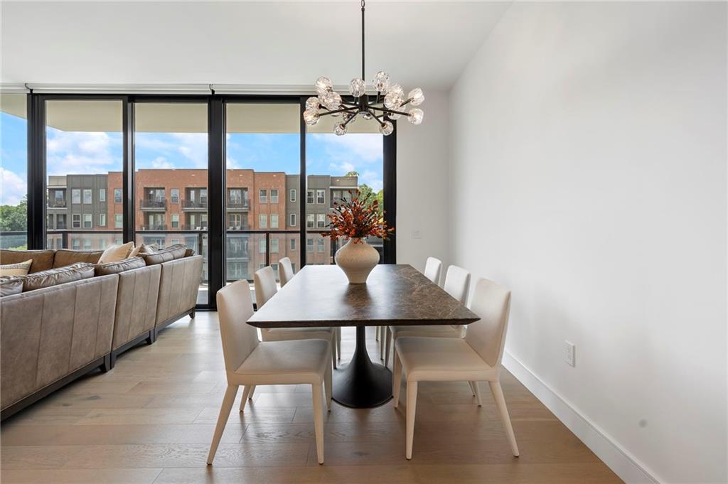 2425 Peachtree Road NE Unit 511