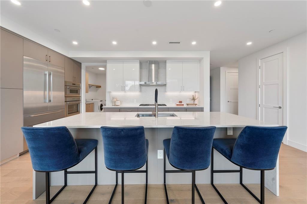 2425 Peachtree Road NE Unit 511
