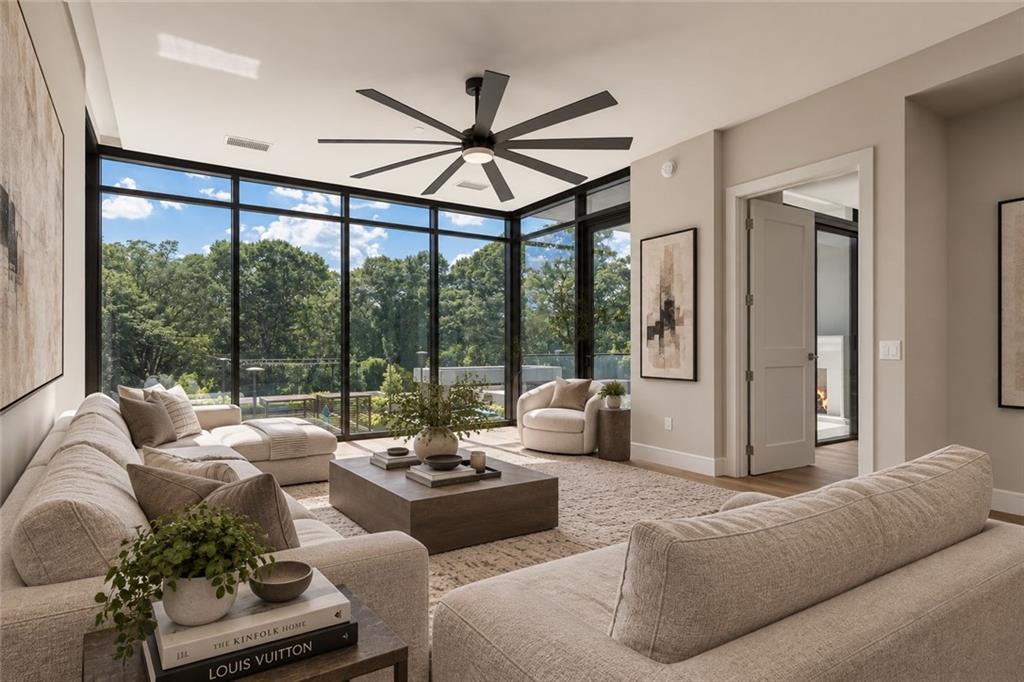 2520 Peachtree Road NW Unit 403
