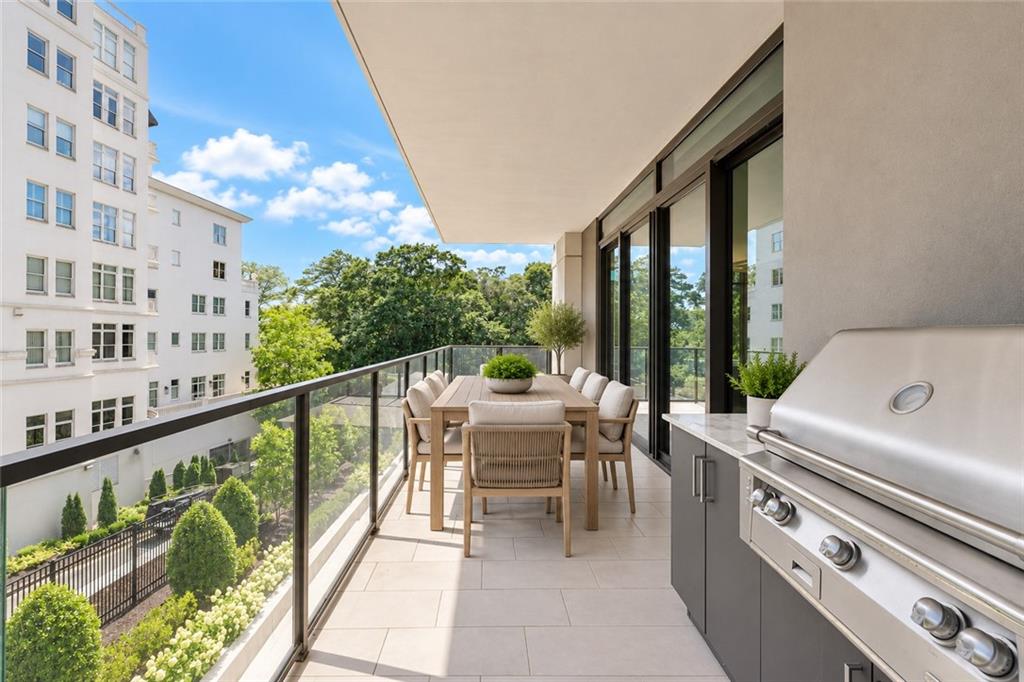 2520 Peachtree Road NW Unit 403