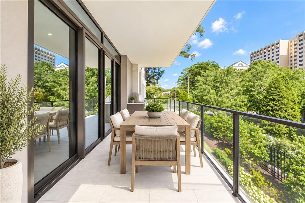 2520 Peachtree Road NW Unit 403