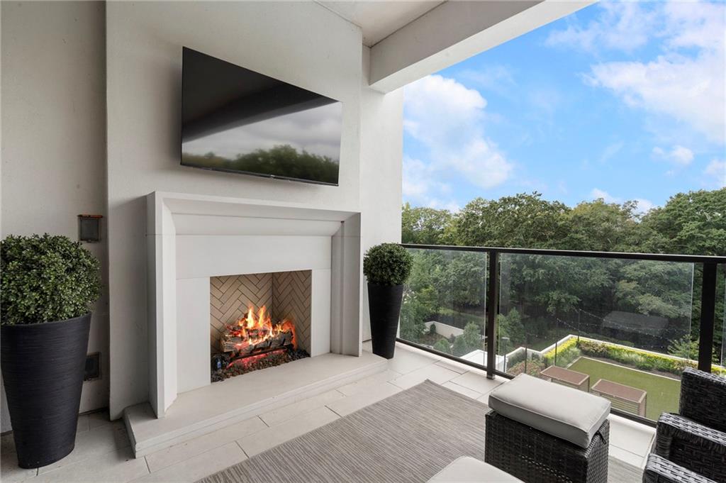 2520 Peachtree Road NW Unit 602