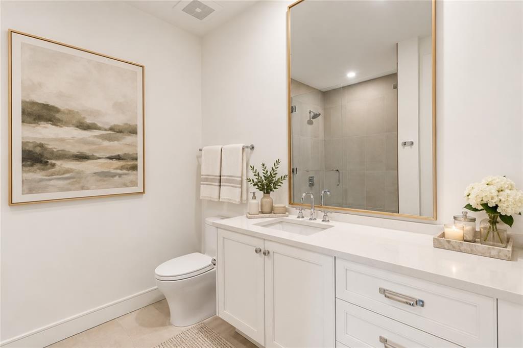 2520 Peachtree Road NW Unit 602