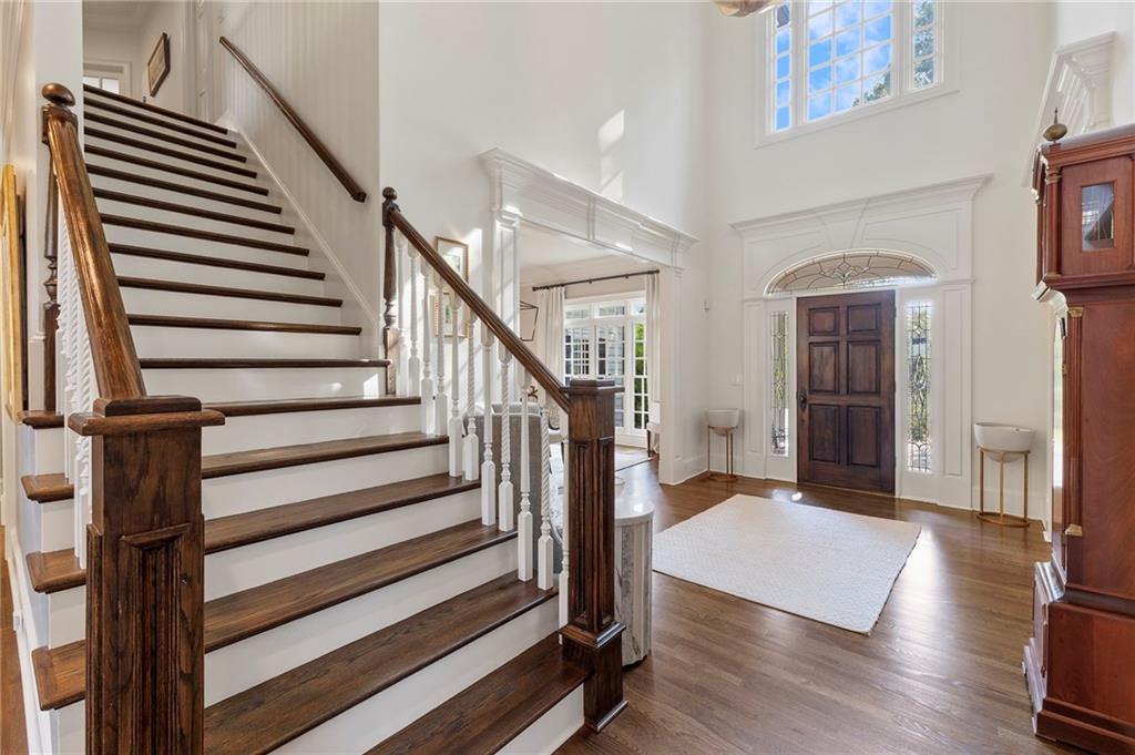 1129 Topaz Way