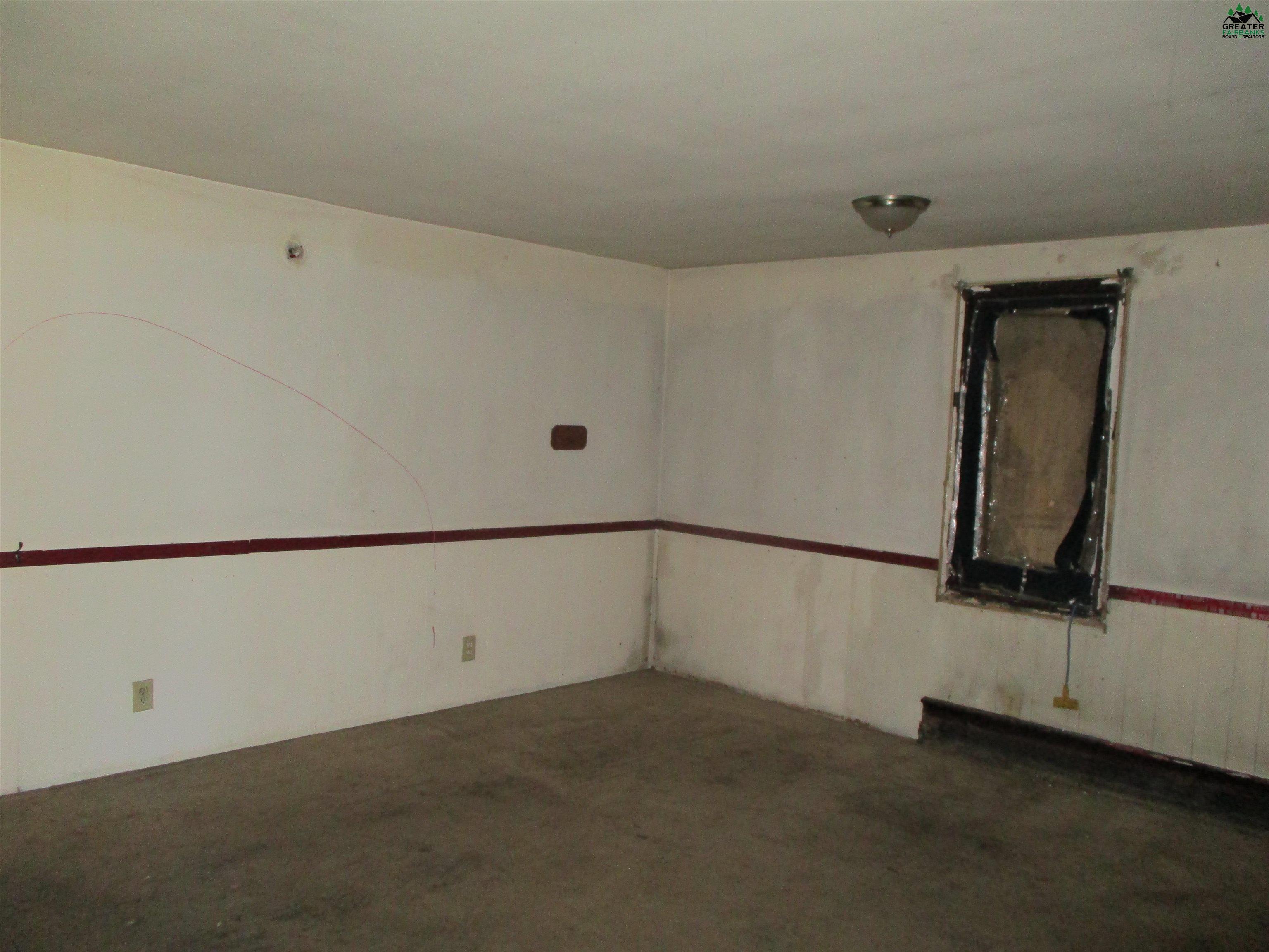 1511 MARY ANN STREET