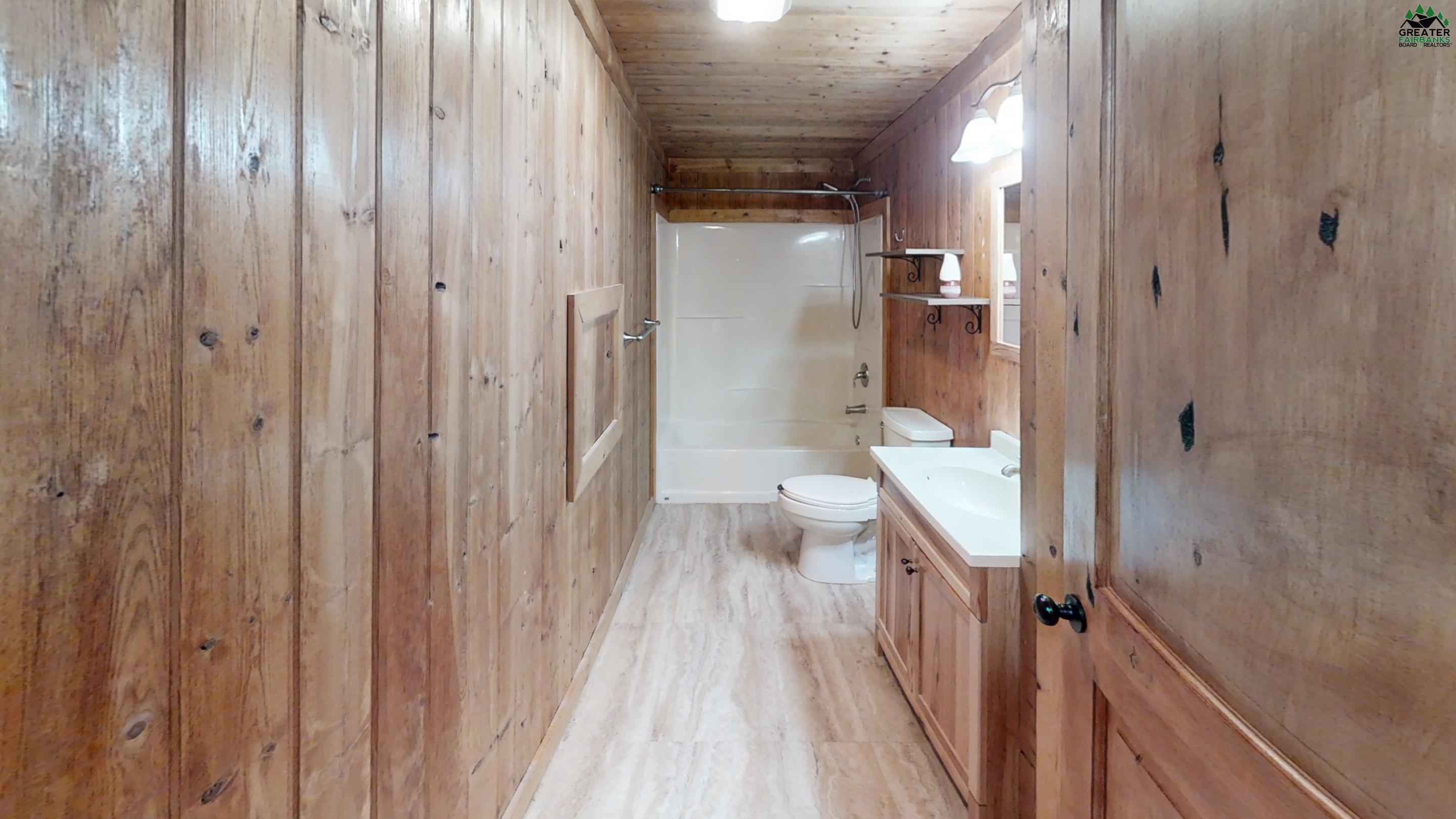 1510 SAILOR COURT
