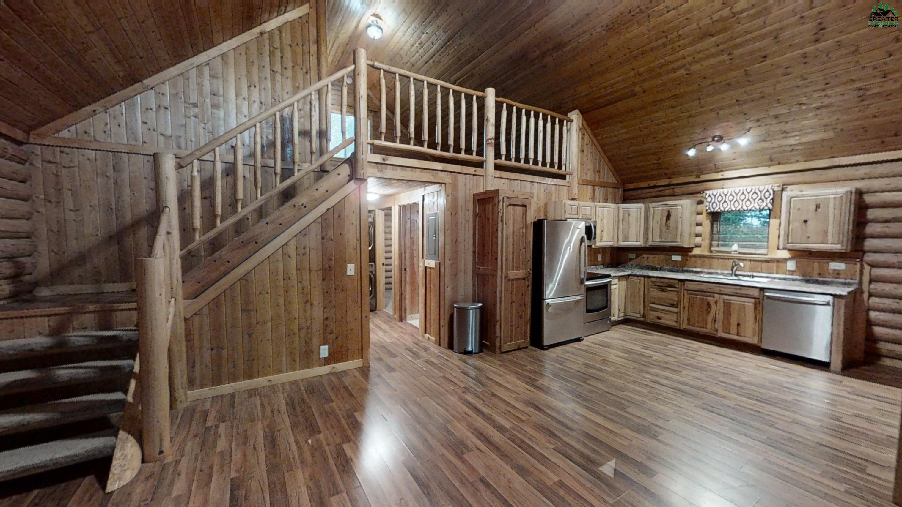 1510 SAILOR COURT