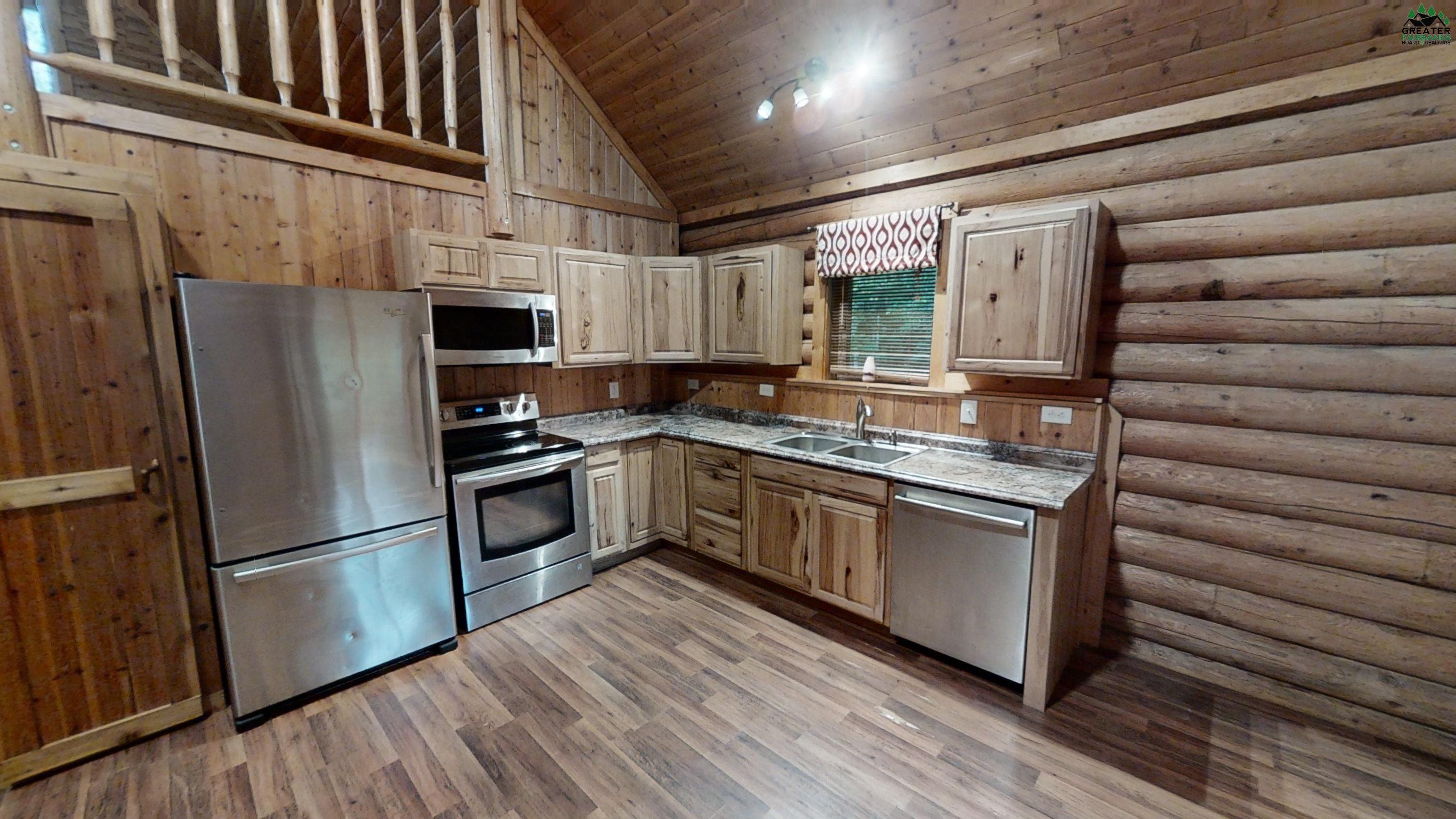 1510 SAILOR COURT