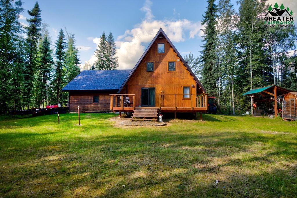 3895 LAKEWOOD LOOP
