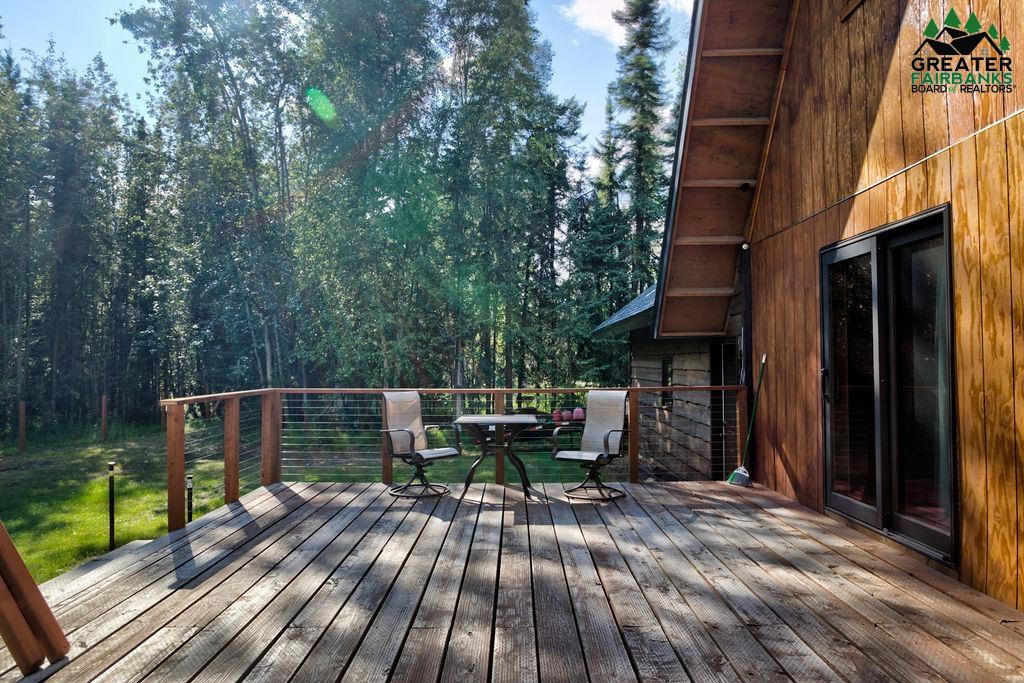 3895 LAKEWOOD LOOP