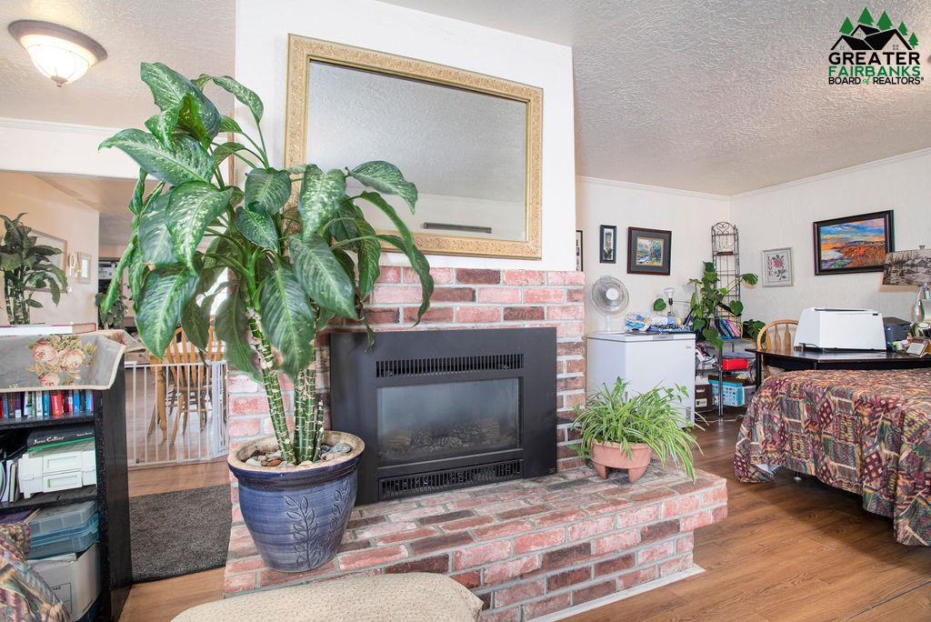 701 BENTLEY DRIVE
