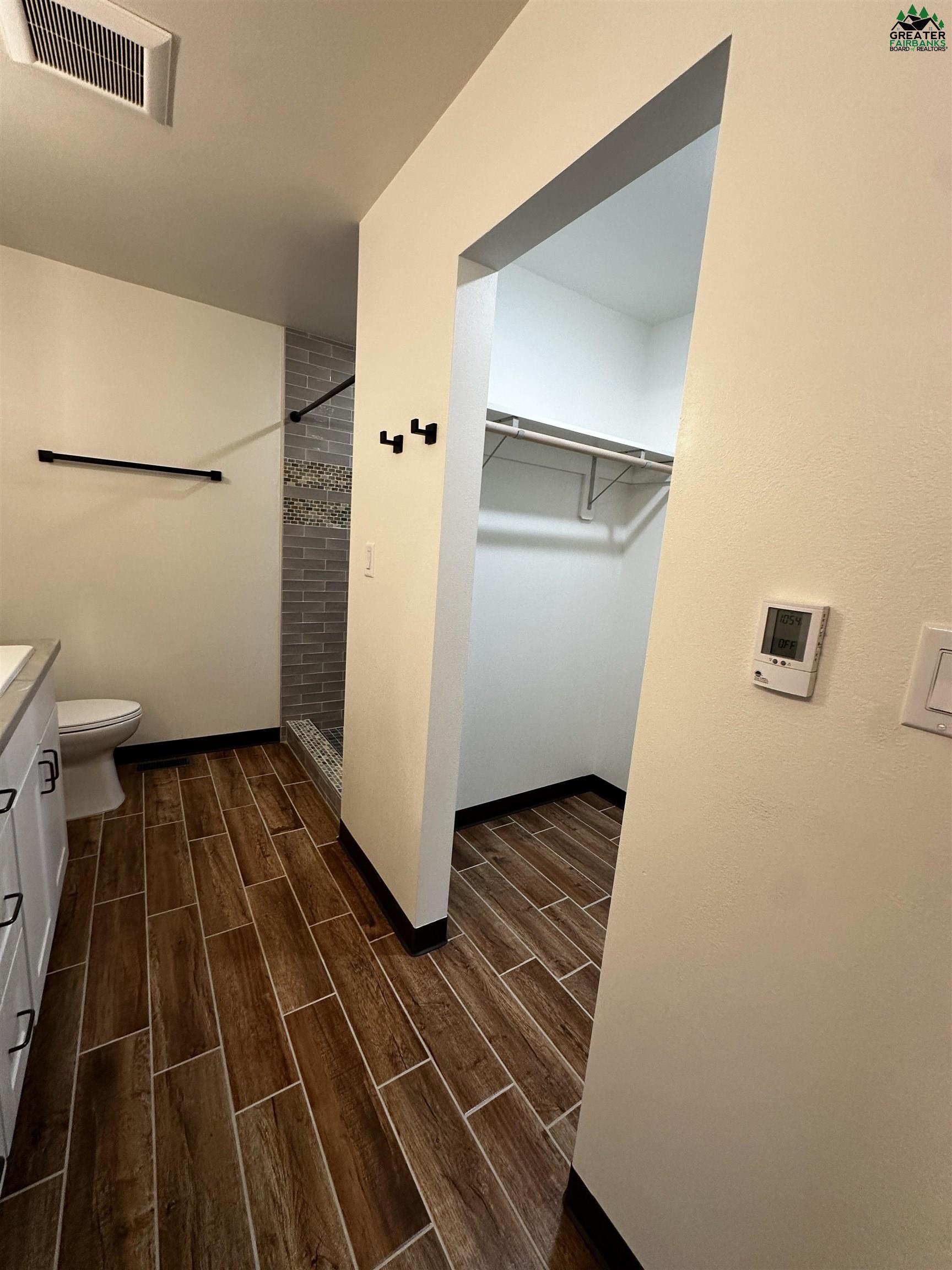 3338 ANACONDA COURT