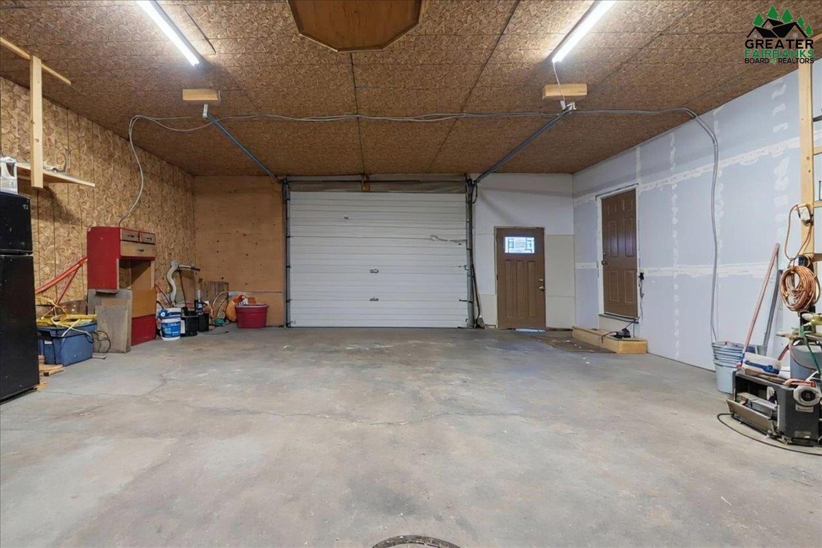3244 Trestrail Loop