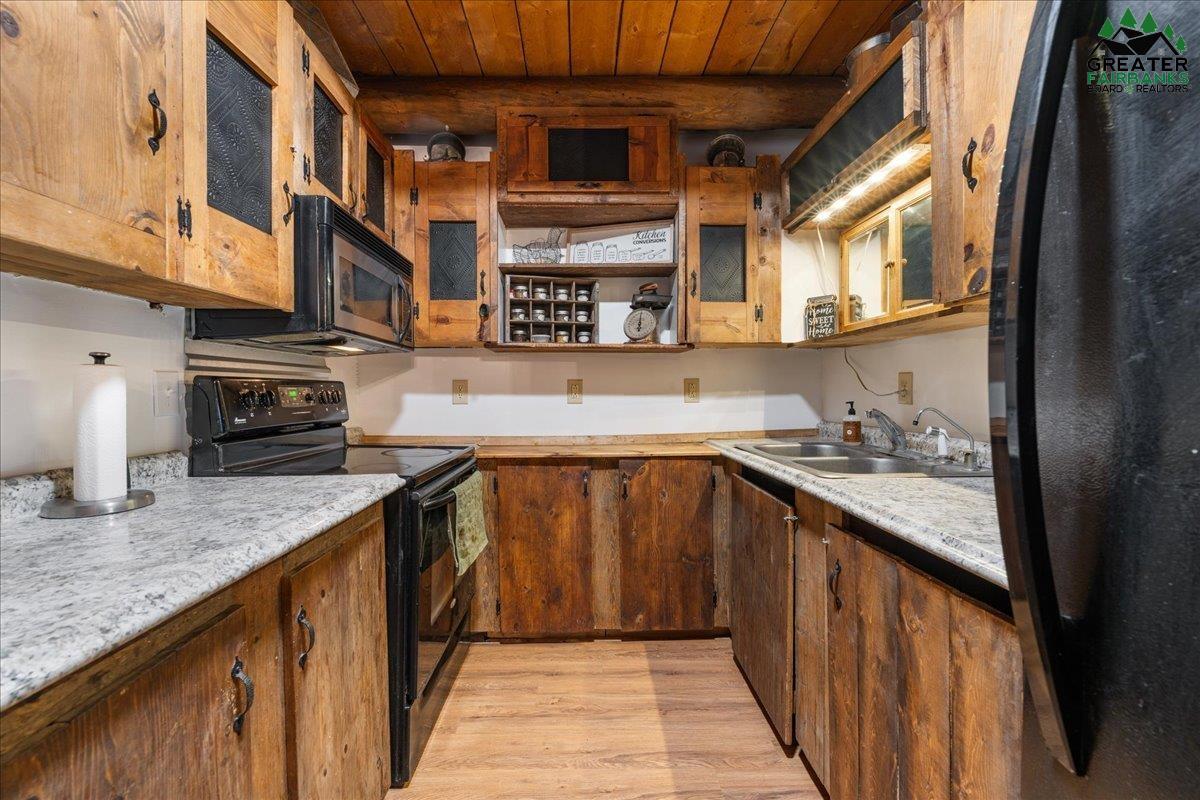 3244 Trestrail Loop
