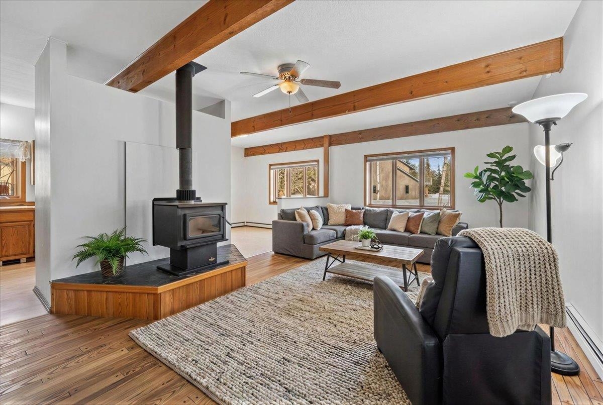 561 SLATER DRIVE