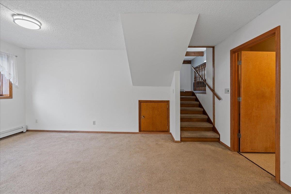 561 SLATER DRIVE