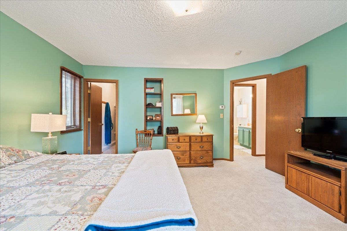 85 STEELHEAD DRIVE