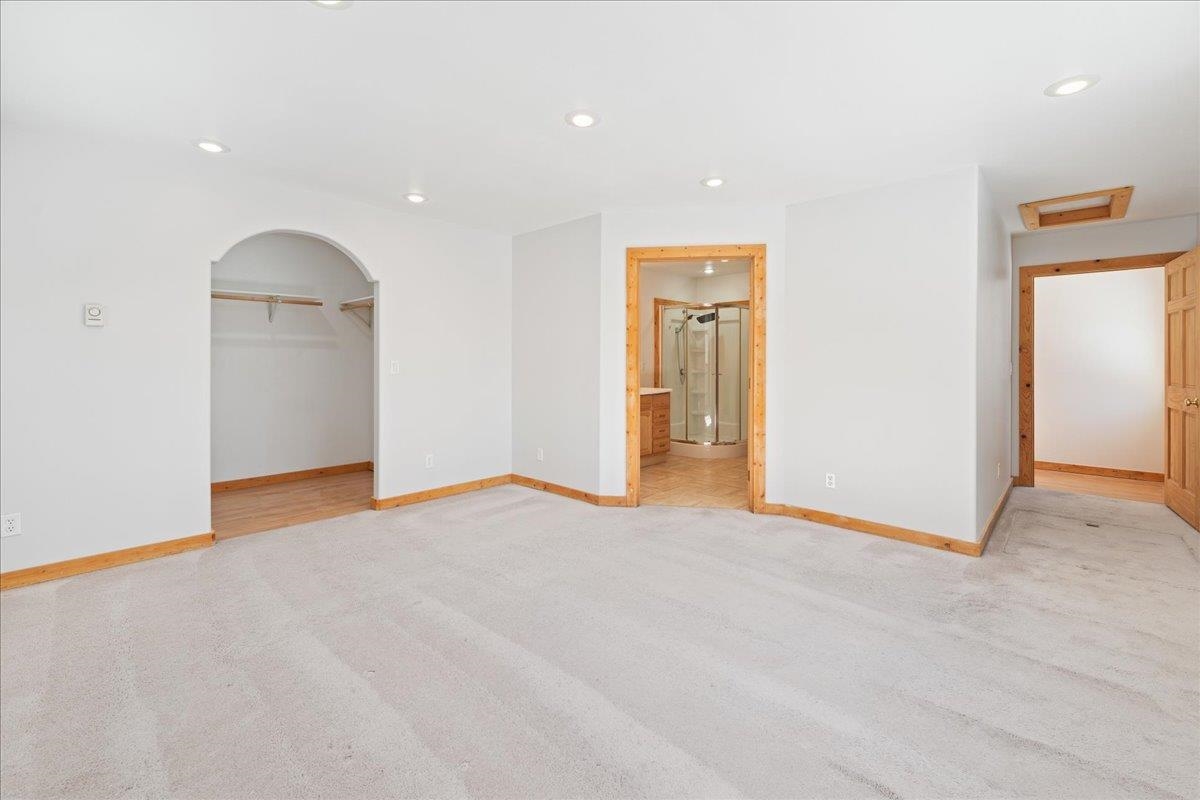 855 HIGHLANDER DRIVE