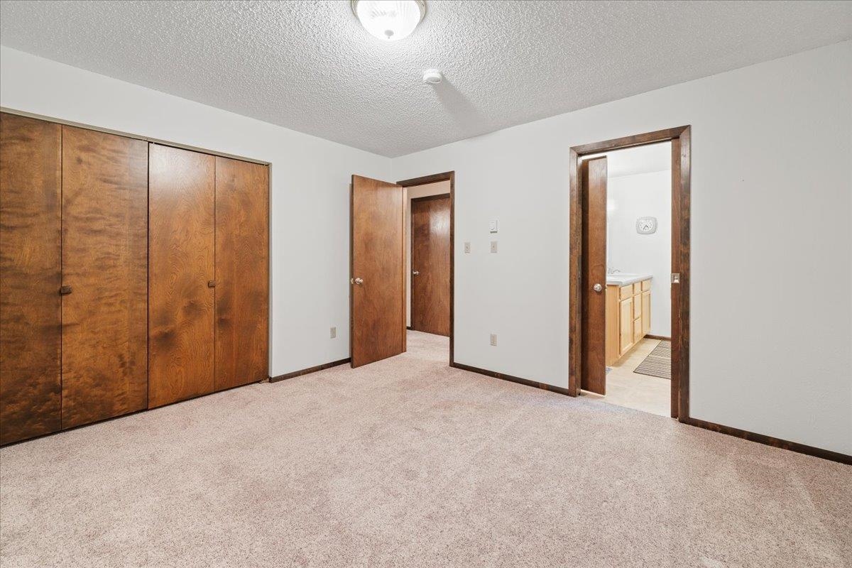2129 ERMINE DRIVE