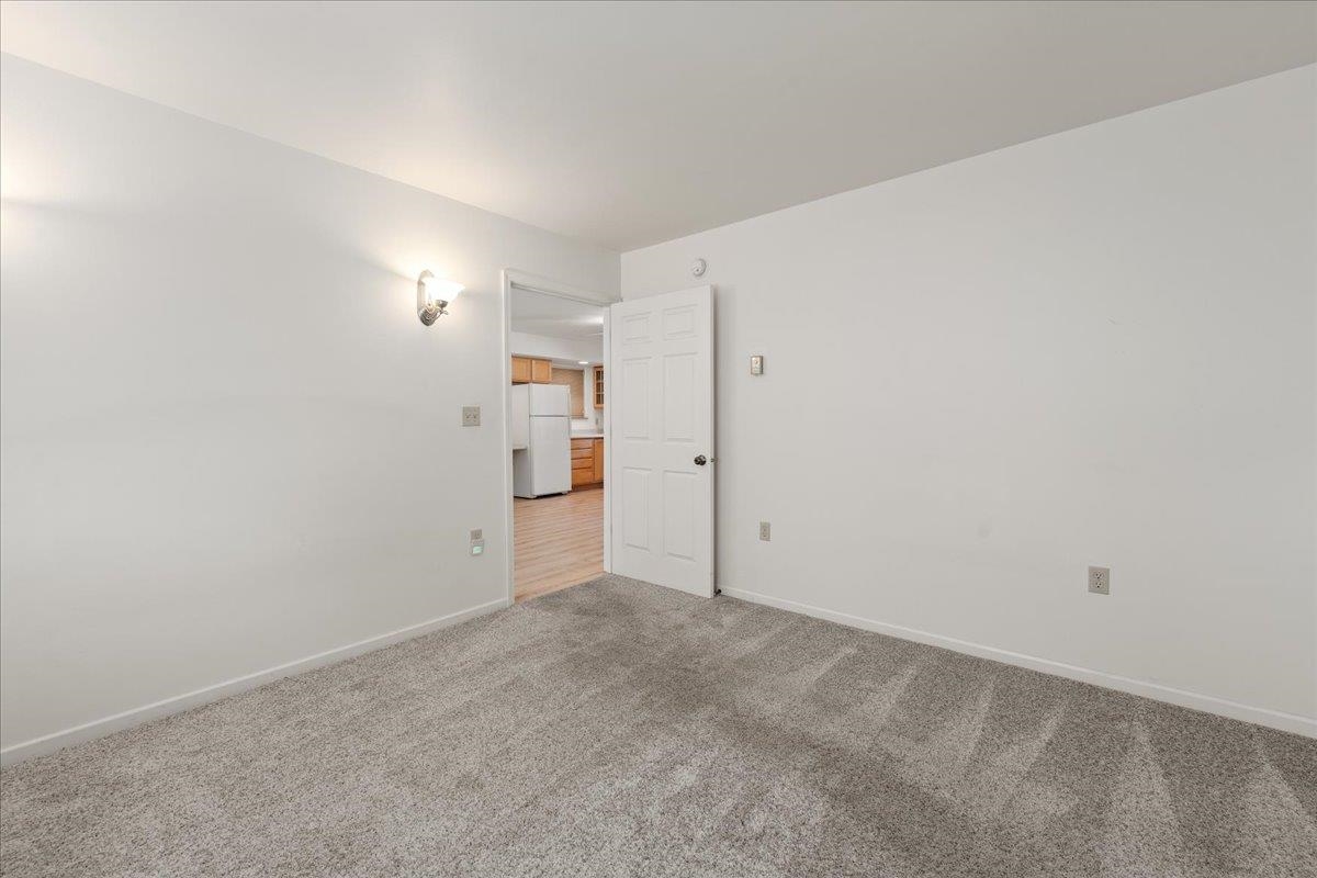 2129 ERMINE DRIVE