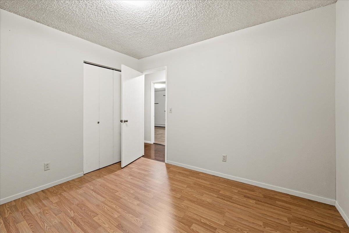 278 CREST DRIVE