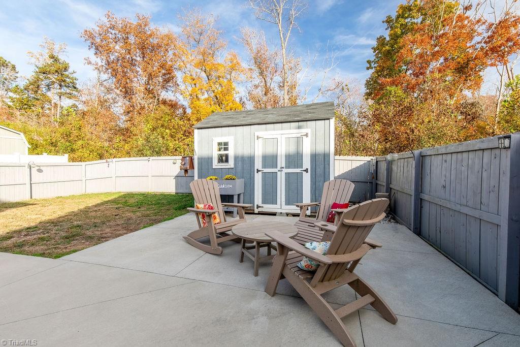 2952 Grassy Knoll Circle