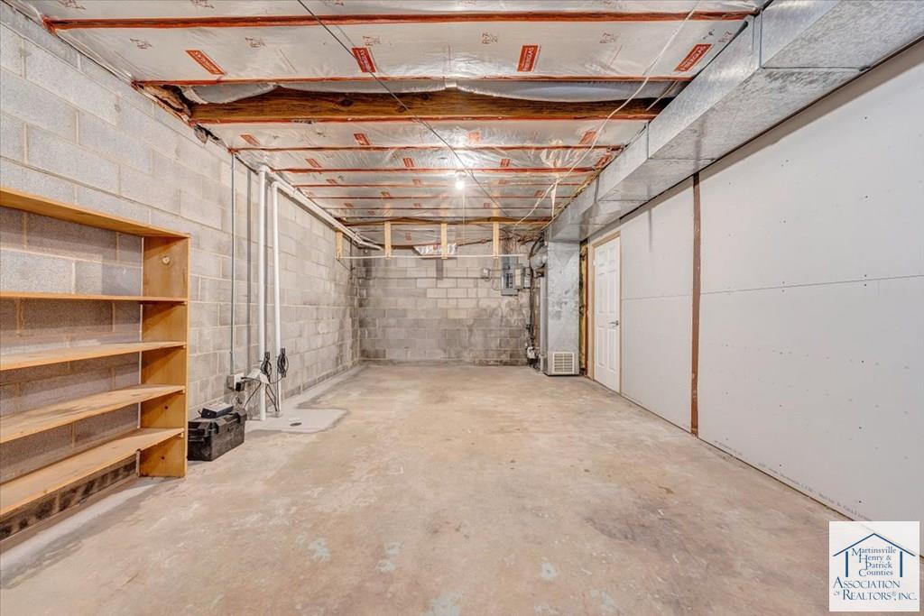 307 Woodshire Rd