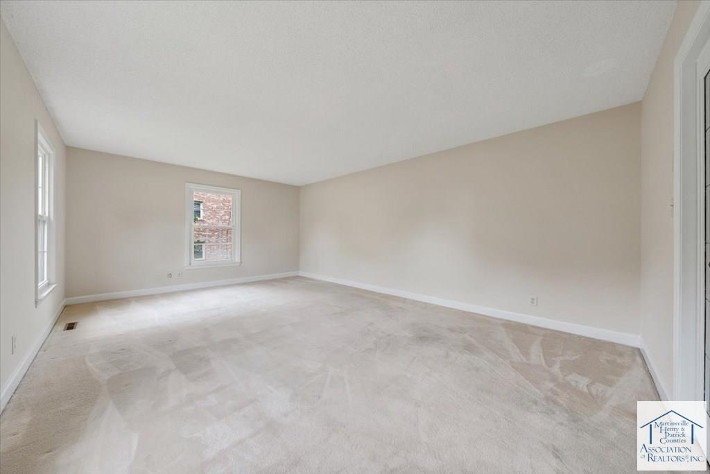 307 Woodshire Rd