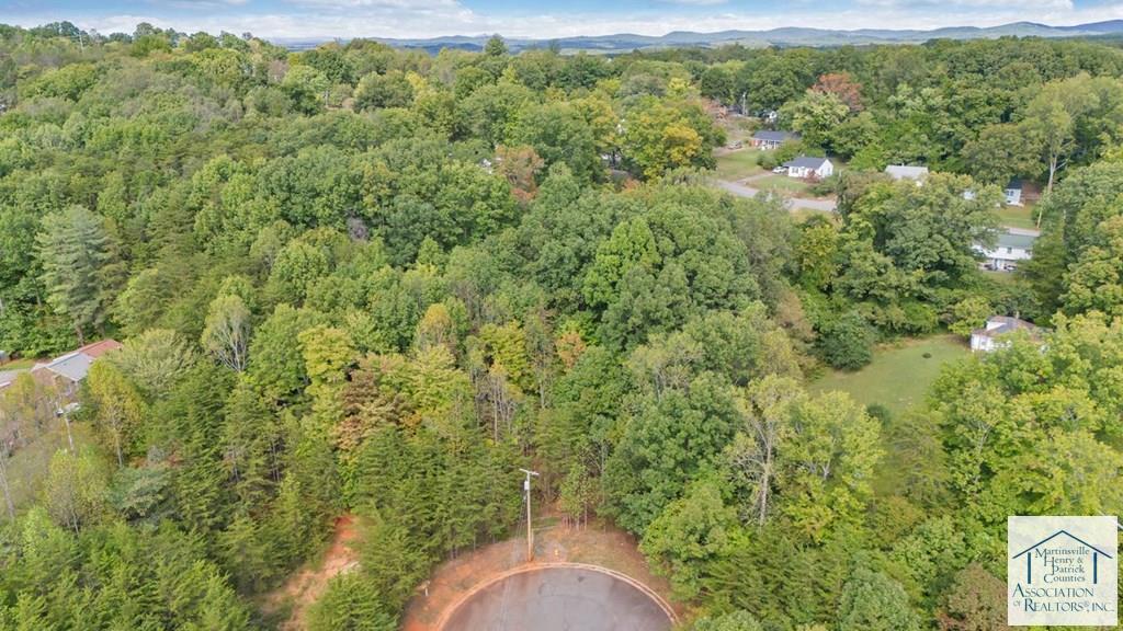 115 Lot Stoney Court