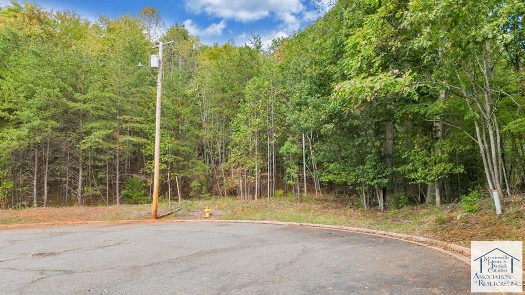 115 Lot Stoney Court