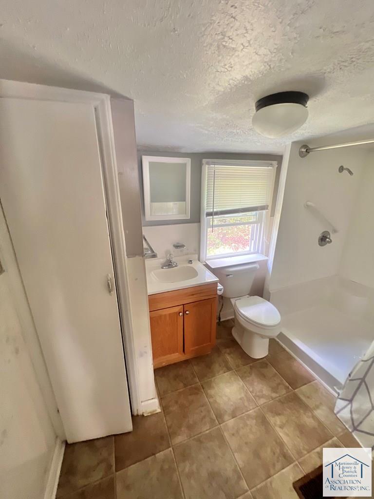 213 Victoria Street, Danville