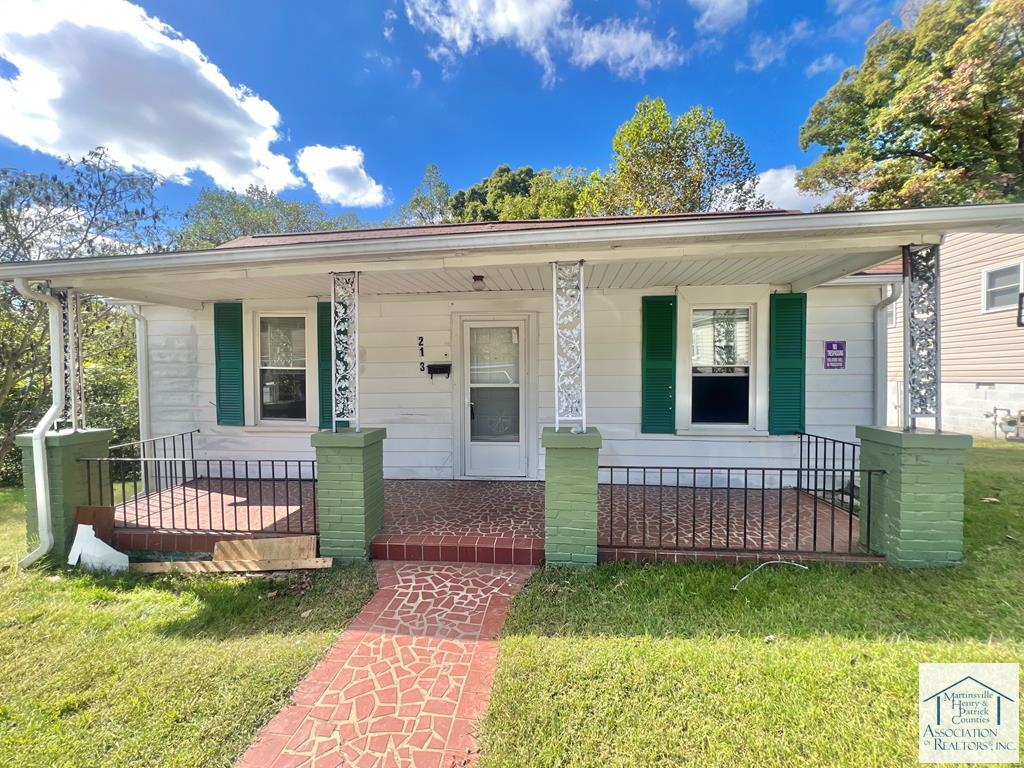 213 Victoria Street, Danville