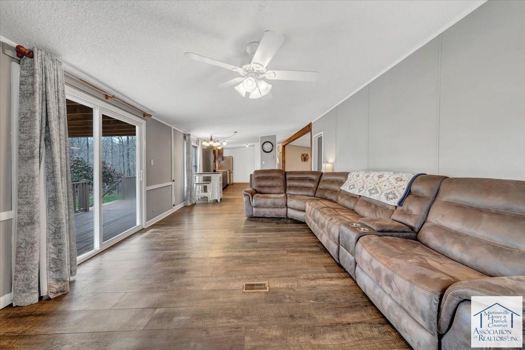 411 Figsboro Heights