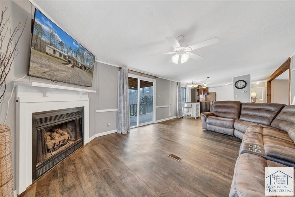 411 Figsboro Heights