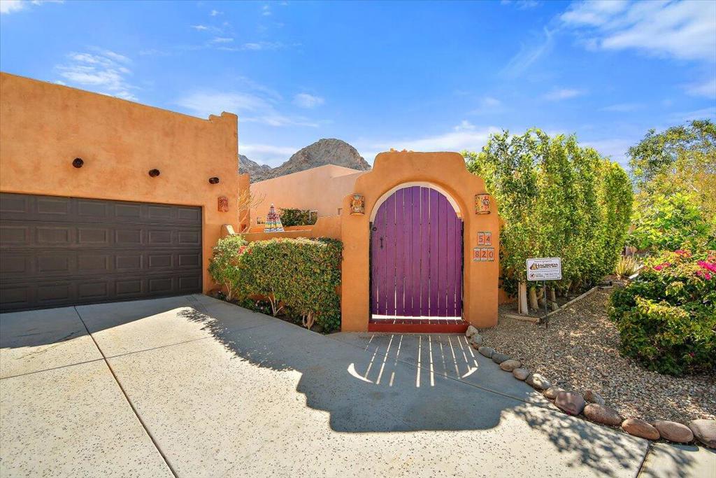 54820 Avenida Vallejo