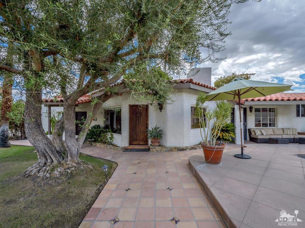 54200 Avenida Cortez