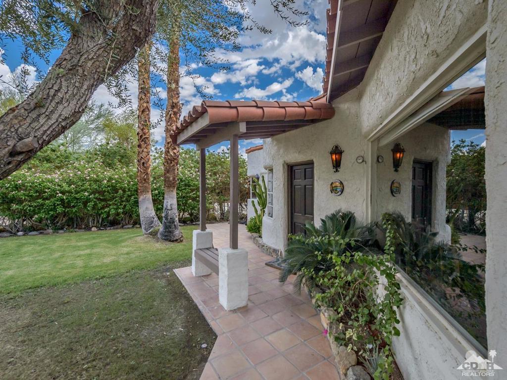 54200 Avenida Cortez