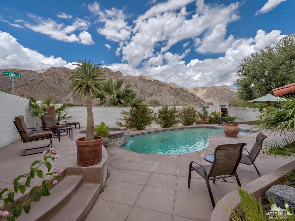 54200 Avenida Cortez